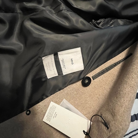 Men’s Hugo Boss 38R slim fit coat - Picture 4 of 9